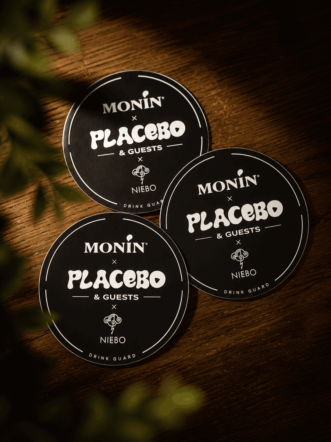 Personalizowane zabezpieczenia Drink Guard dla wydarzeń i klubów
